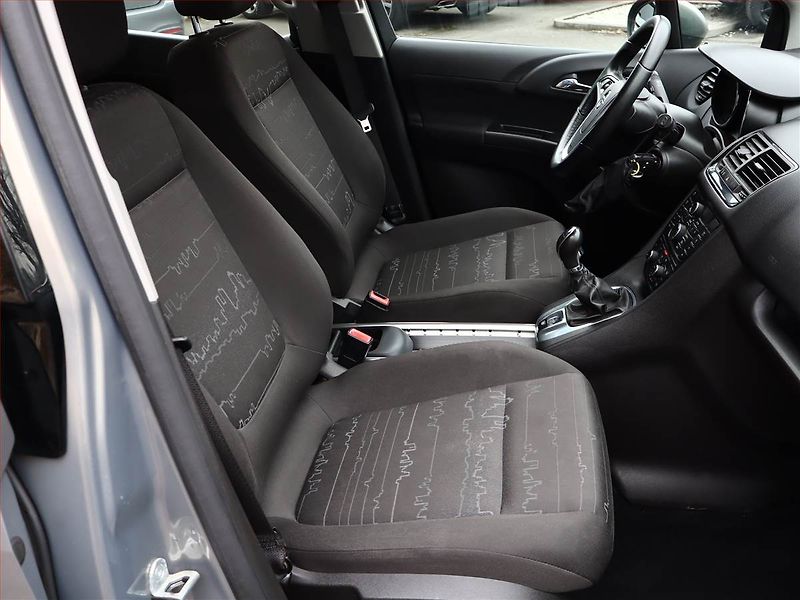 Opel Meriva (2010) 1.4 i, Serv.kniha, Tempomat - fotka 7 z 14