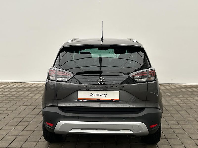 Opel Crossland 1.2 TURBO Ultimate - fotka 8 z 28