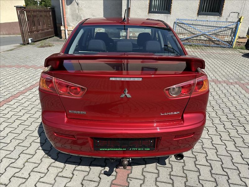 Mitsubishi Lancer 1,8 tažné - fotka 4 z 22