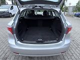 Toyota Avensis 1.8i 108 kW navi. serviska - náhled 9