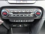 Kia Ceed (2021) Gold 1.6 CRDi MHEV, Serv.kniha - náhled 12