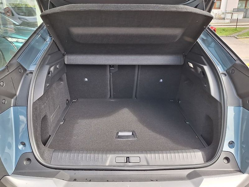 Peugeot 3008 (2025) ALLURE Hybrid 145 e-DCS6 - fotka 6 z 23