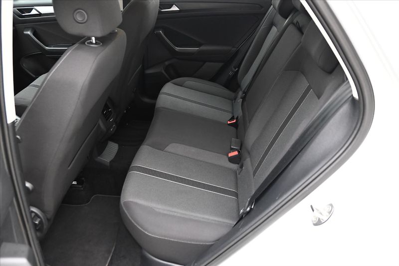 Volkswagen T-Roc 2,0 TDI 85kW Life Záruka až 5 - fotka 14 z 30