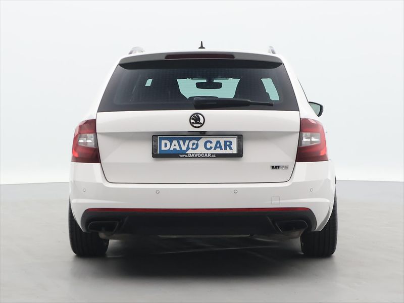 Škoda Octavia 2,0 TSI DSG RS230 CZ Challenge - fotka 6 z 34