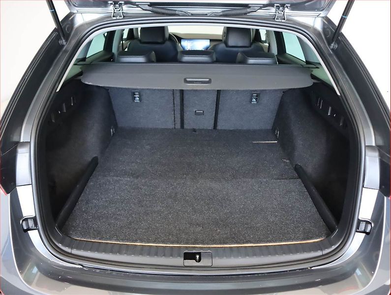 Škoda Octavia (2022) 1.4 TSI iV - fotka 14 z 23