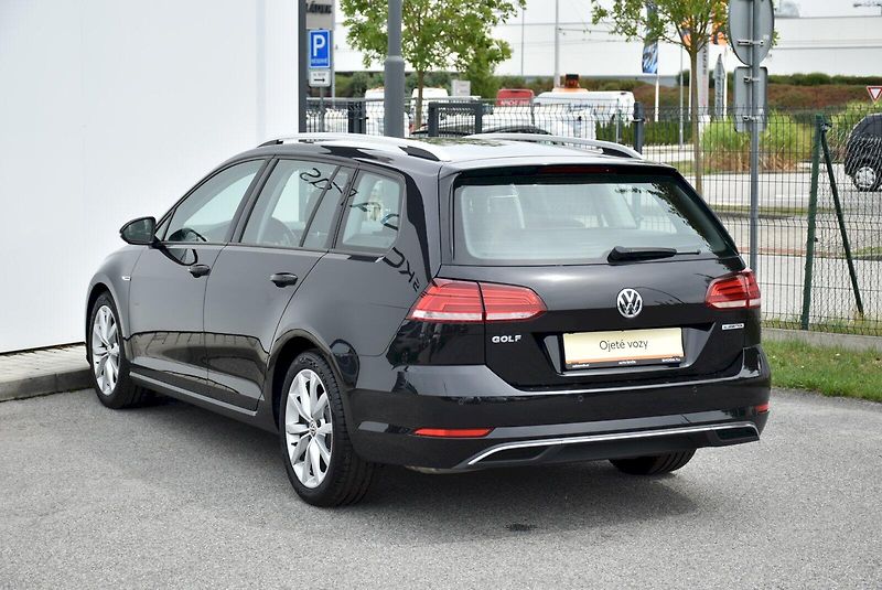 Volkswagen Golf (2020) MARATHON EDITION 1.5 TSI 96kW - fotka 11 z 33