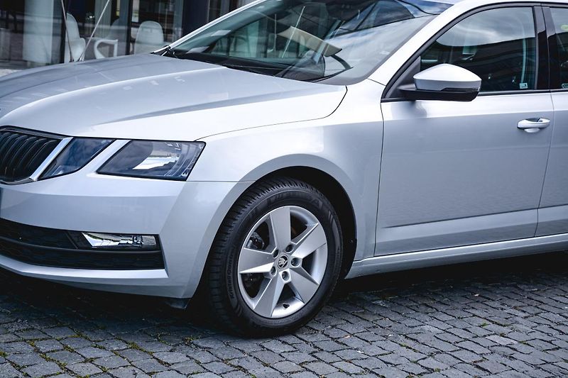 Škoda Octavia (2019) Combi 1.5 Tsi/G-TEC Dsg Ambi - fotka 10 z 33
