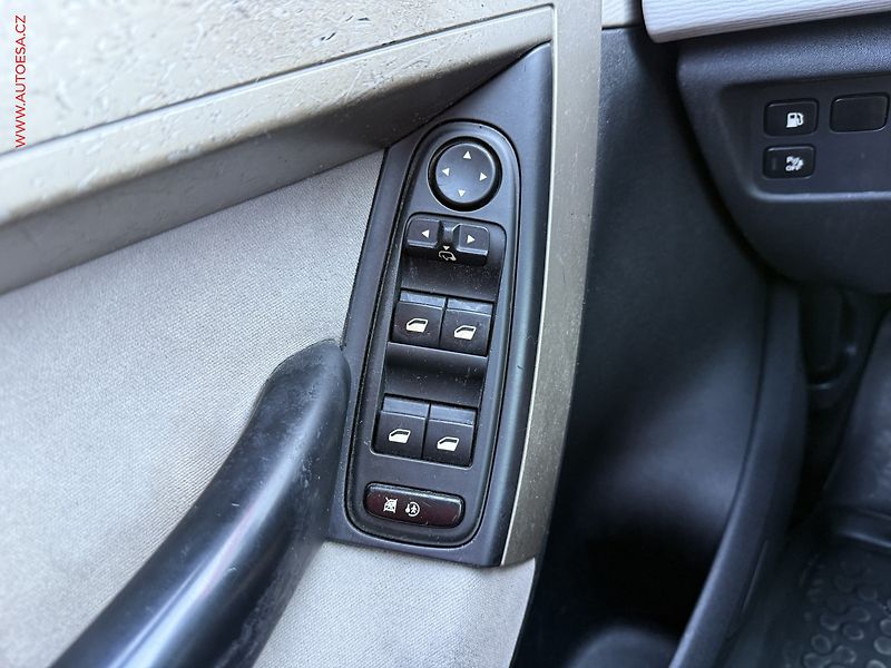 Citroën C4 Picasso (2009) 1.6 HDi, AT, STK5/28 - fotka 11 z 17