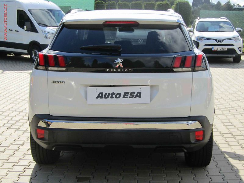 Peugeot 3008 (2019) 1.5HDi, 2.maj,ČR, AT, navi - fotka 5 z 17
