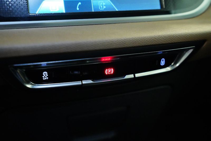 Citroën Grand C4 Picasso - fotka 24 z 29