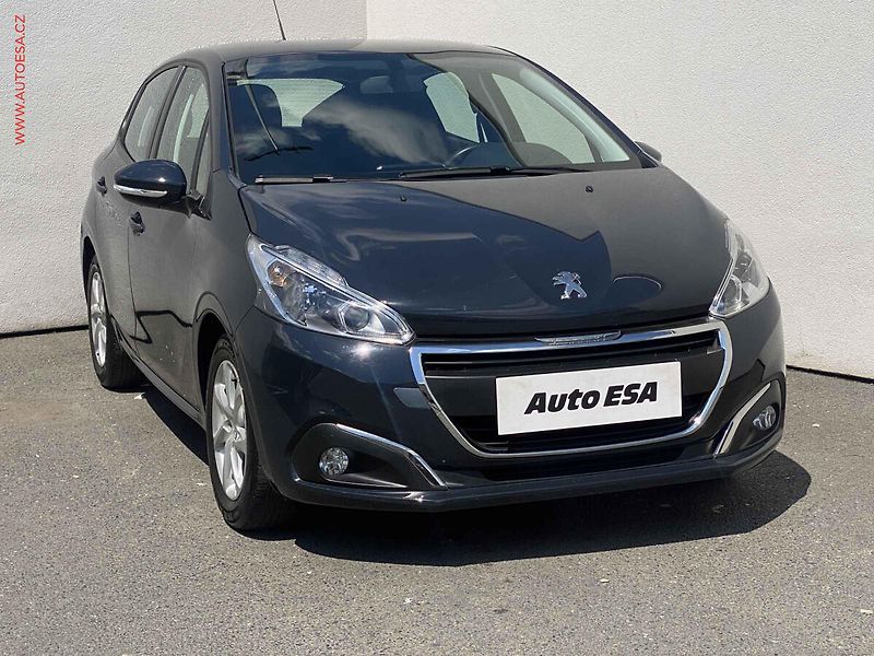 Peugeot 208 (2019) 1.2 PT, 2.maj,ČR, Active - fotka 1 z 19