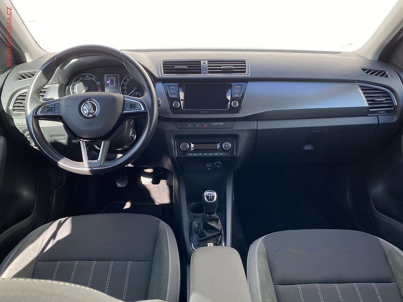 Škoda Fabia (2020) 1.0 TSi, 1.maj,ČR, Style, LED - fotka 8 z 18