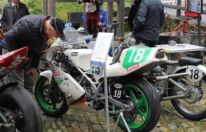 Suzuki 125 Thomase Schulzeho z roku 1986.