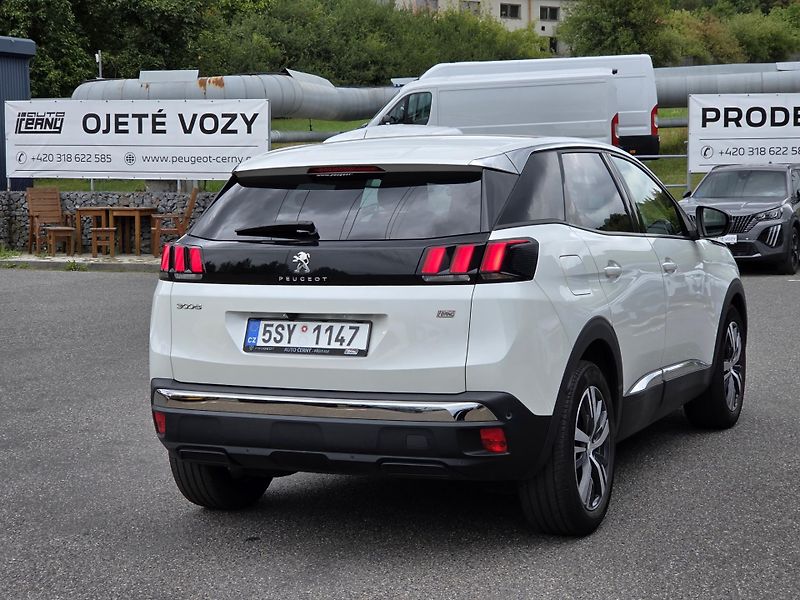 Peugeot 3008 (2023) 1.5 BHDi 130 ALLURE MAN6 - fotka 5 z 27