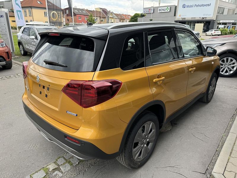 Suzuki Vitara (2026) 1,4 Premium - fotka 3 z 6