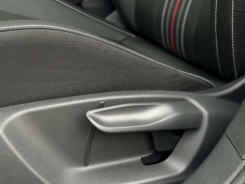 Škoda Scala 1.0TSi 116PS Monte Carlo Matri - fotka 14 z 46