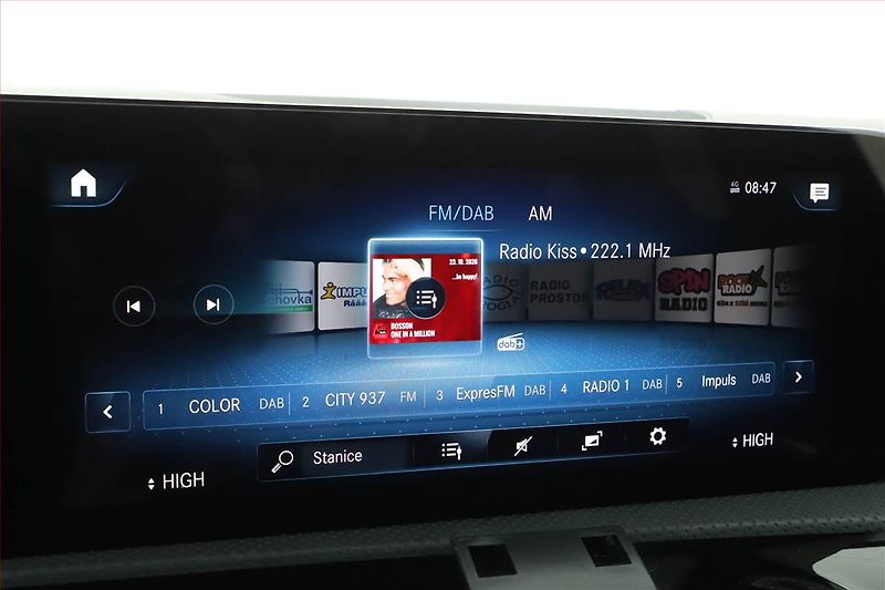 Mercedes-Benz CLA (2022) 250 4MATIC - fotka 9 z 17