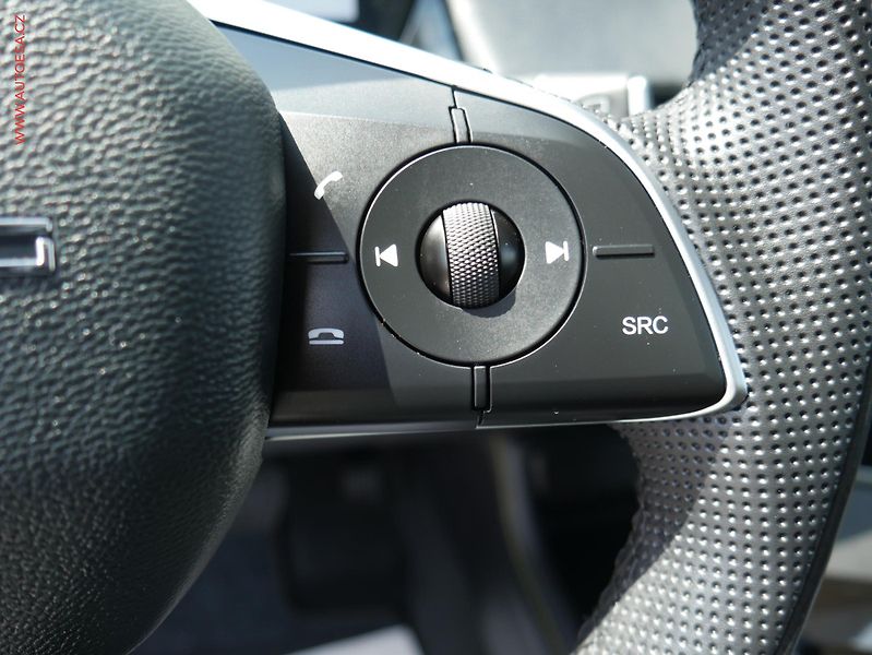 BAIC X55 (2025) 1.5I, ČR, AT, LED, panorama - fotka 21 z 26