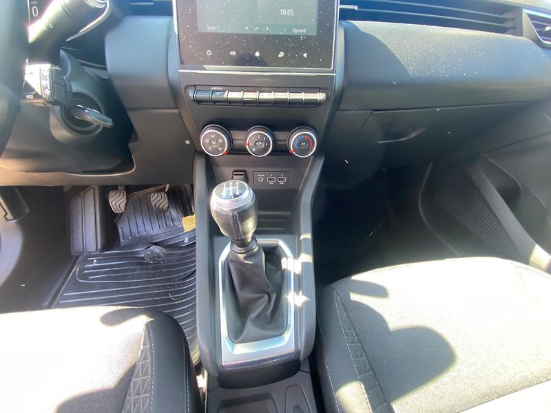 Renault Clio Clio V - fotka 14 z 22