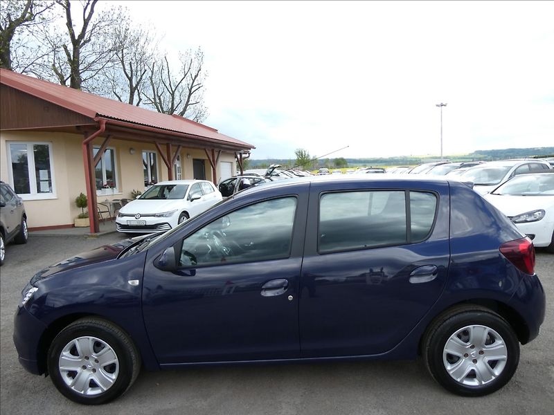 Dacia Sandero 1,0 SCe 54kW serviska, ČR - fotka 6 z 40