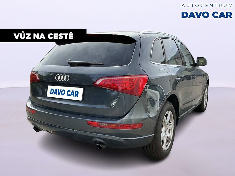 Audi Q5 2.0 TFSI 132kW Quattro ACC Xen - fotka 5 z 10