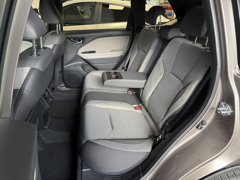 Subaru Forester (2026) Comfort Lineartronic - fotka 11 z 12