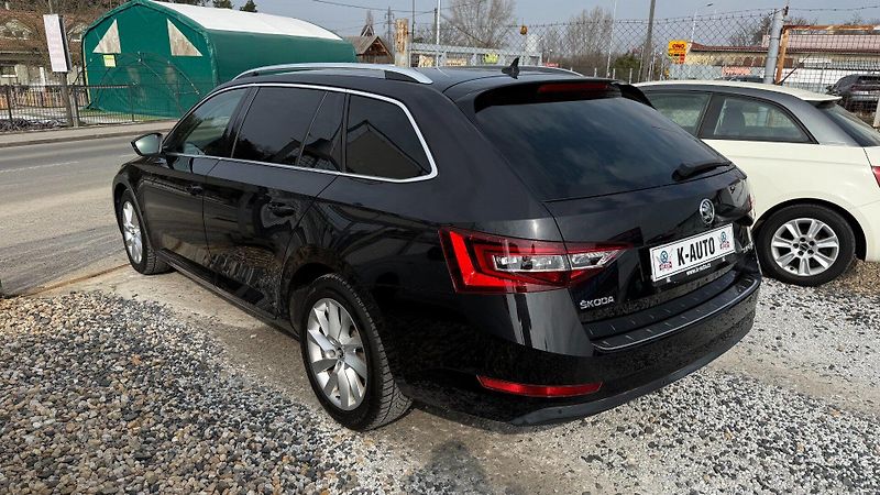 Škoda Superb (2018) 2.0TDi 110kW *ALU*Navi*DSG* - fotka 6 z 22