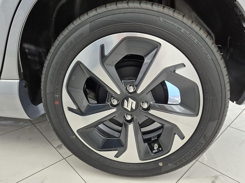 Suzuki Swift (2025) 1,2 ELEGANCE ALLGRIP HYBRID - fotka 6 z 6