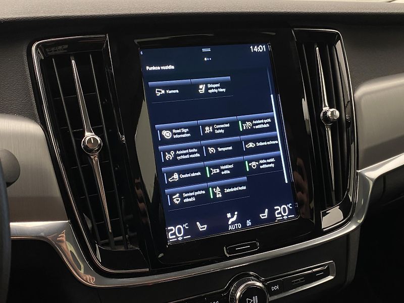 Volvo S90 D4 MOMENTUM AUT  - fotka 38 z 43
