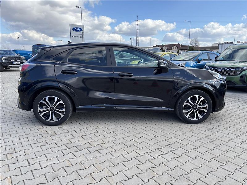 Ford Puma 1,0 EcoBoost Mhev 92kW ST-Line - fotka 6 z 32