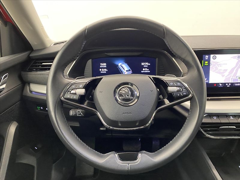 Škoda Octavia 2,0 TDI DSG 110kW Style Plus - fotka 10 z 25