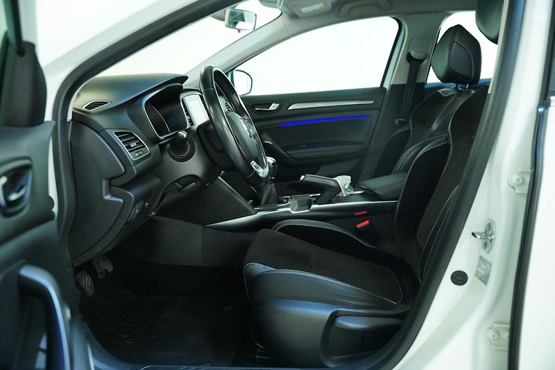 Renault Mégane - fotka 12 z 27