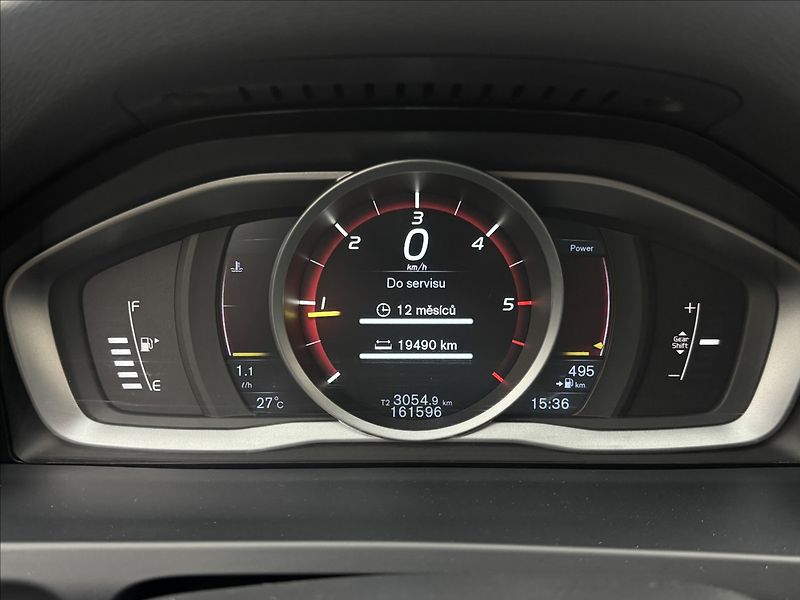 Volvo V60 1,6 D2 KŮŽE NAVI OCEAN RACE - fotka 16 z 41