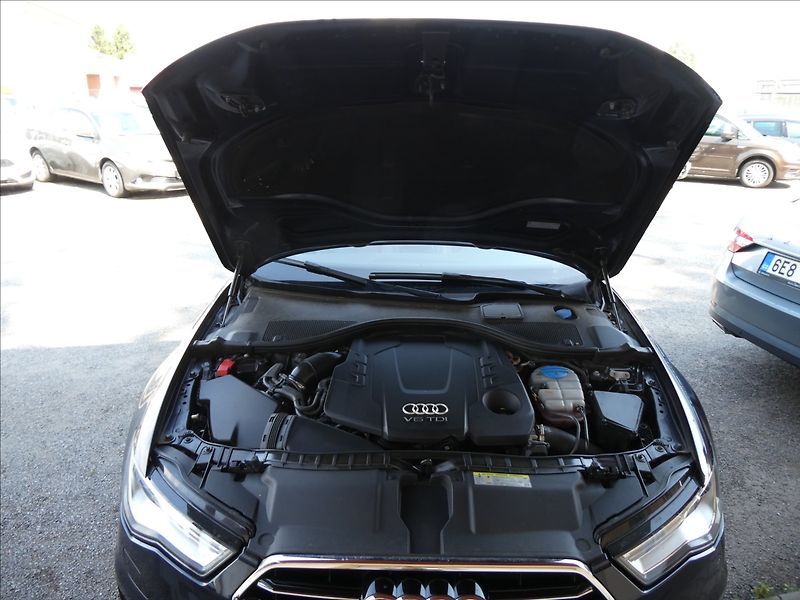 Audi A6 3,0 TDI 160kW quattro,2 x kola - fotka 34 z 54