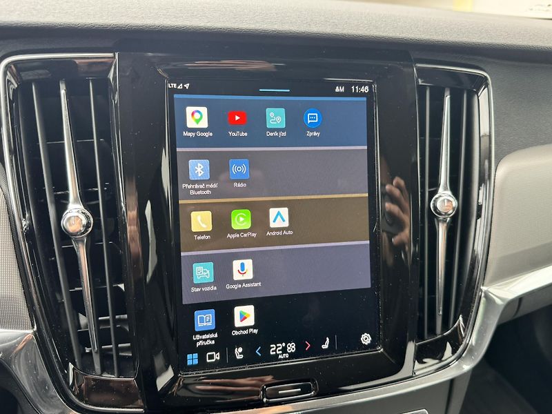 Volvo V90 T6 AWD PLUS DARK // 360 // TZ  - fotka 44 z 50
