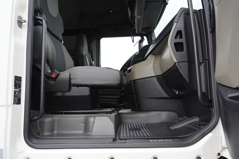 MAN TGX (2022) 18.470 / E 6 / GM / ZESTAW PRZ - fotka 52 z 52