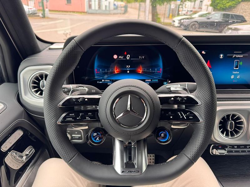 Mercedes-Benz Třídy G (2026) G63 AMG - fotka 13 z 29