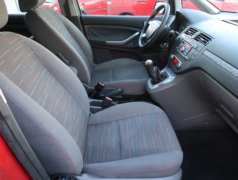 Ford C-MAX (2007) 1.8, po STK, jezdí dobře - fotka 9 z 17