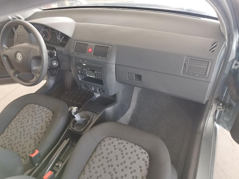 Škoda Fabia (2006) 1,4I,55KW,KLIMA,ALU,NAJ.86tkm - fotka 14 z 44