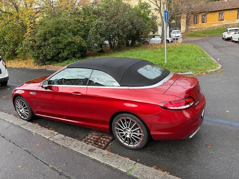 Mercedes-Benz Třídy C (2021) C 300 190 Kw 4 MATIC - fotka 3 z 24