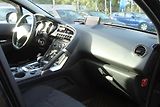Peugeot 3008 (2013) 1.6HDi,Hybrid 4,AUT,4x4,Panora - náhled 35
