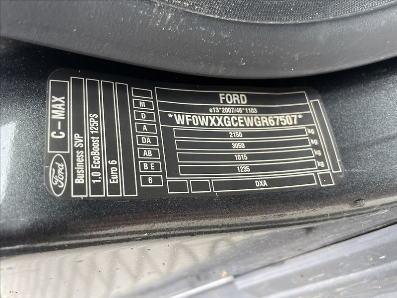 Ford Grand C-MAX 1,0 ECOBOOST 92kw CZauto Tažné - fotka 26 z 28