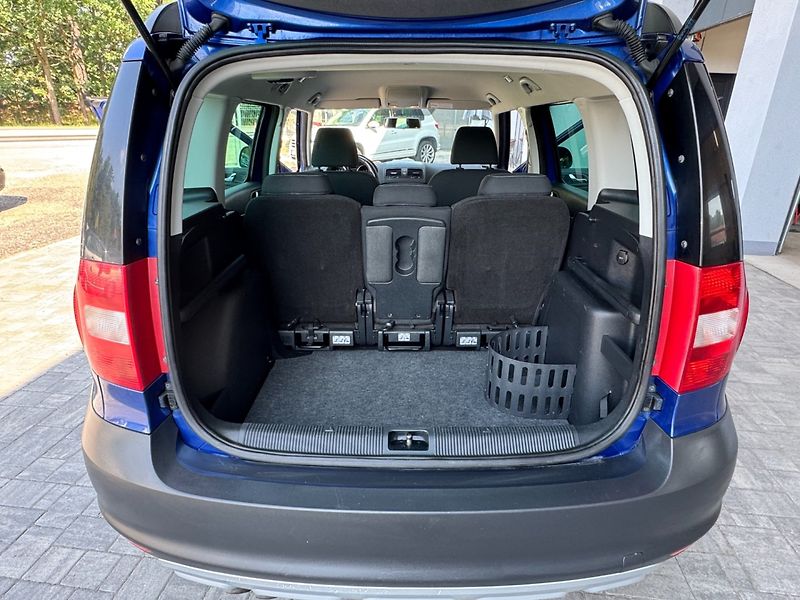 Škoda Yeti (2012) 2.0 TDi, 4x4, nájezd 84.tisíc - fotka 27 z 33