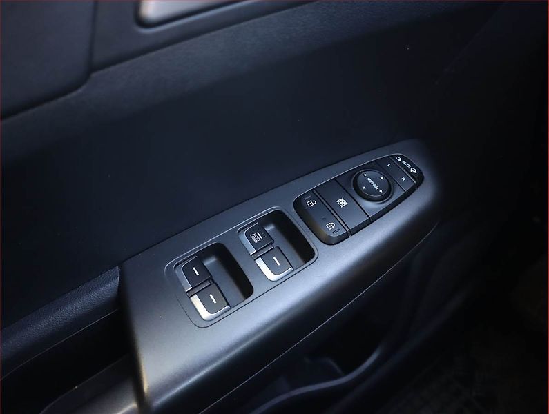 Kia Sportage (2019) 1.6 CRDi, 4X4, Automat - fotka 21 z 23