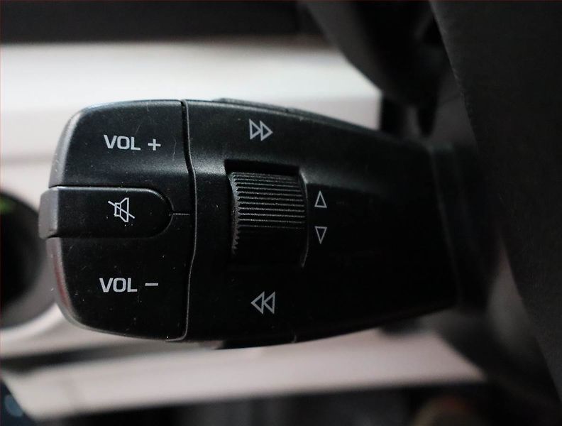 Škoda Fabia (2008) 1.4 16V, Tempomat - fotka 17 z 17