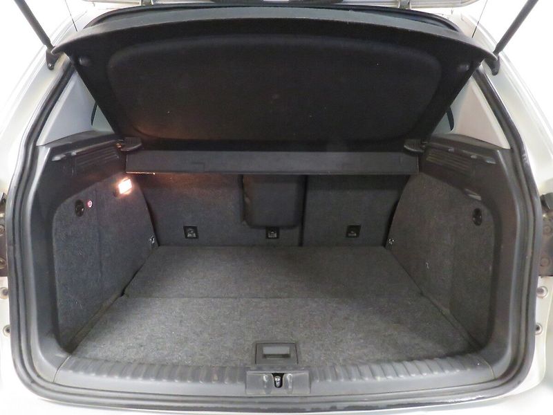 Volkswagen Tiguan - fotka 24 z 24