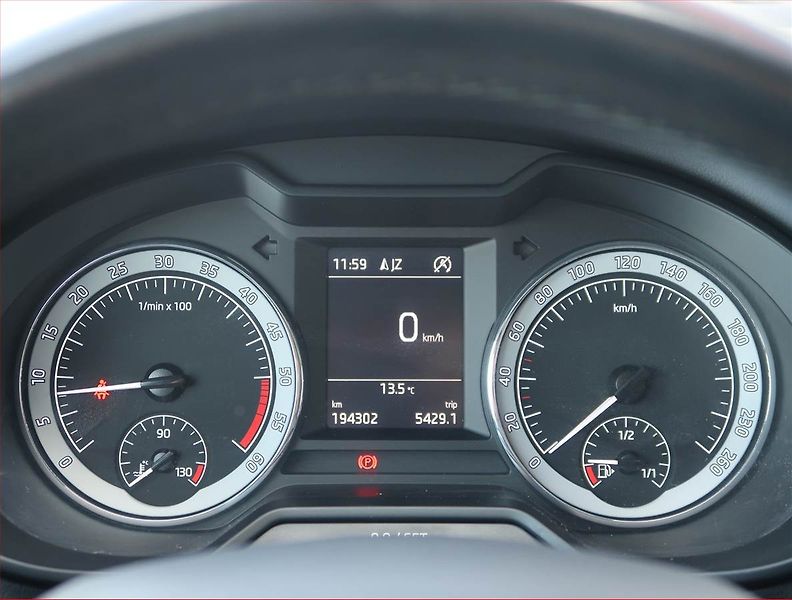 Škoda Octavia (2017) Style 1.6 TDI, Navi, Tempomat - fotka 11 z 15