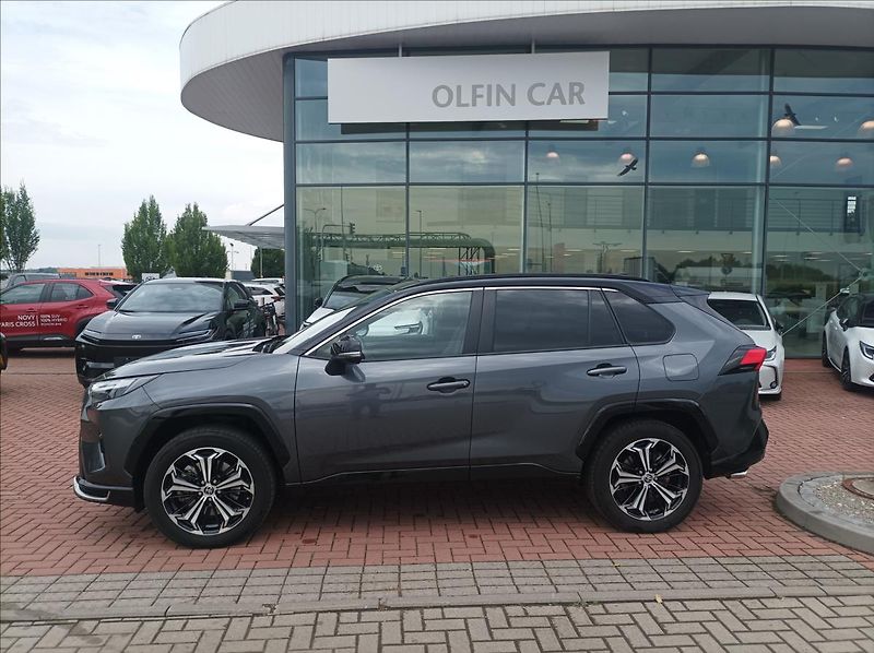 Toyota RAV4 2,5 PHEV Selection - fotka 2 z 18