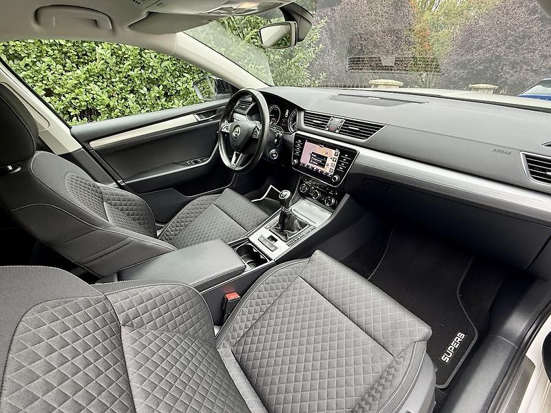 Škoda Superb (2020) 2.0TDi 110kW STYLE ČR TAŽNÉ - fotka 4 z 16