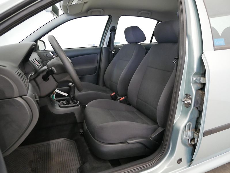 Škoda Octavia - fotka 11 z 22